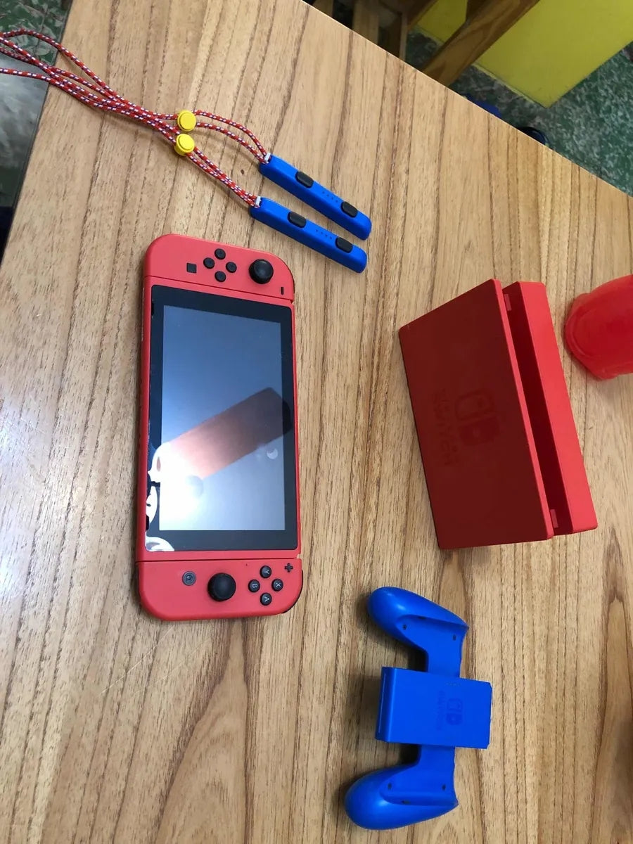 Nintendo switch color red con Juegos HACK XS-OS 128GB